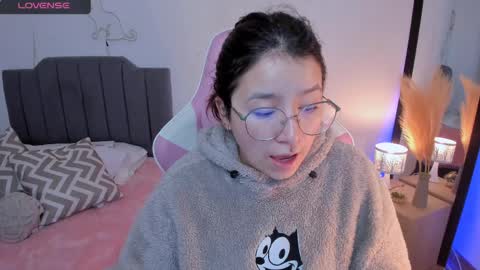 Snapshot of amy_sophiaa chatting on April 7, 11:10 am Amy sophia 3 online show from April 7, 11:10 am