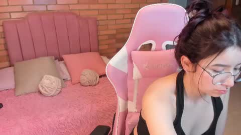 Amy sophia 3 online show from July 8, 11:04 am