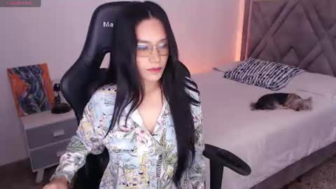 Mia Cristancho online show from July 12, 3:58 pm