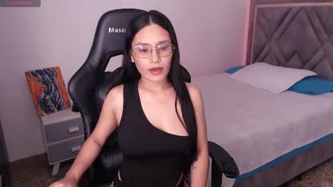 Mia Cristancho online show from July 25, 7:22 pm