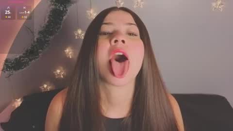  Amy  nickname Kirby online show from January 6, 9:29 pm