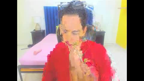 Snapshot of amy_walls7 chatting on May 15, 12:56 pm amy_walls7 online show from May 15, 12:56 pm
