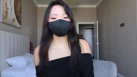 girl next door named Amy online show from September 22, 6:15 am