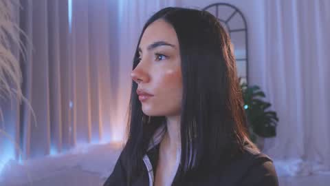 Amy Armstrong online show from November 23, 2:39 pm