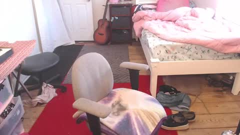 Trashely Gimpson online show from February 7, 4:46 pm