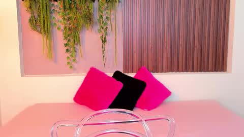 My name is AMY... Nice to meet you  thumb up me please its important online show from October 3, 4:26 pm