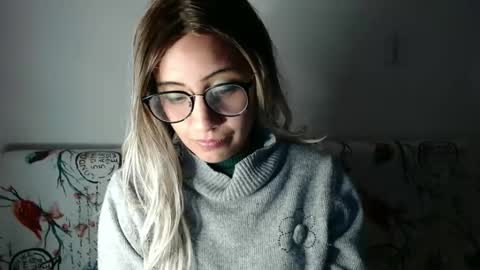 Snapshot of amycosplay99 chatting on December 31, 10:58 am amycosplay99 online show from December 31, 10:58 am