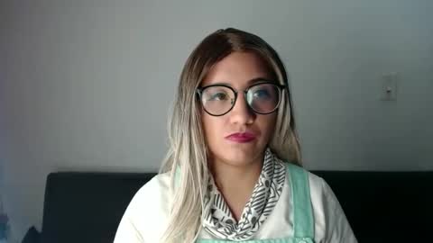 Snapshot of amycosplay99 chatting on February 2, 2:06 am amycosplay99 online show from February 2, 2:06 am