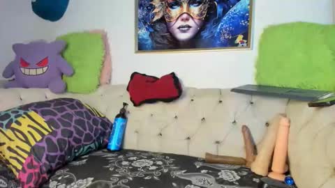 Snapshot of amydelahoz chatting on May 17, 3:37 am Amy Kamila online show from May 17, 3:37 am