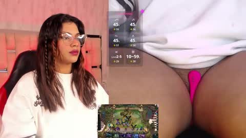 amyevan_ online show from February 5, 1:38 pm