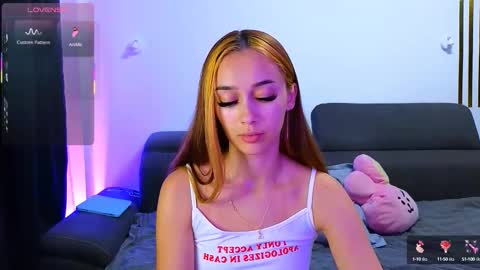 amykentt online show from October 9, 3:32 pm