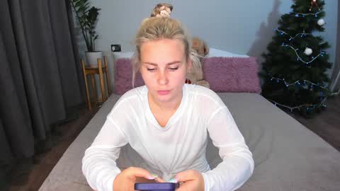 amymilson online show from January 15, 6:29 pm