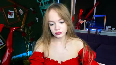 Snapshot of amynox chatting on April 2, 5:38 am Amy online show from April 2, 5:38 am