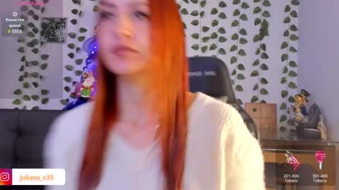 Amy online show from December 21, 4:03 pm