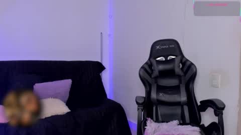 Amy online show from March 19, 5:50 pm