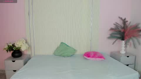 Snapshot of amyprice9 chatting on June 10, 11:31 am amyprice9 online show from June 10, 11:31 am