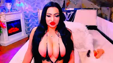 Alimoonyia online show from June 9, 9:59 pm