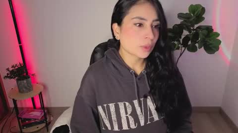 Aleja  online show from October 21, 6:36 am