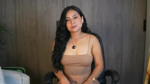 Snapshot of amyross1 chatting on June 21, 12:02 am Aleja online show from June 21, 12:02 am