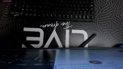 Snapshot of amyrosse_x chatting on June 16, 4:26 am AMY R online show from June 16, 4:26 am