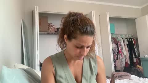 Amy Smilez online show from October 8, 1:31 pm