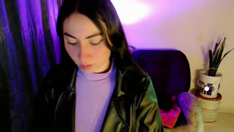 Snapshot of amystefa chatting on November 15, 12:52 am Im Amy IM NOT LOOKING FOR A PARTNER OR DATING online show from November 15, 12:52 am