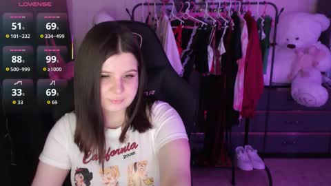 amyvibes online show from March 27, 8:19 pm