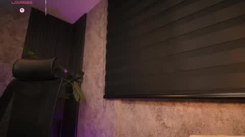 Snapshot of amywalker_ chatting on October 14, 9:54 am AMY WALKER online show from October 14, 9:54 am