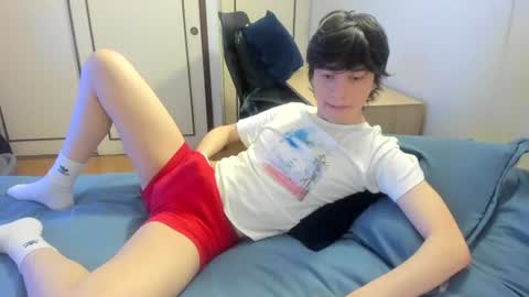 Alex online show from June 18, 8:02 pm