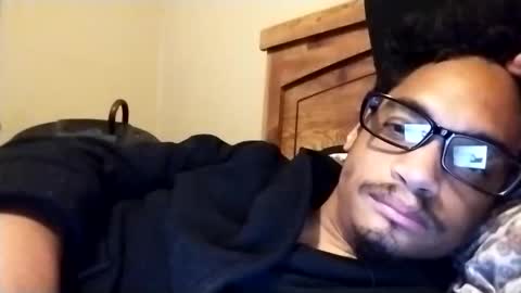 an377432 online show from October 18, 11:16 pm