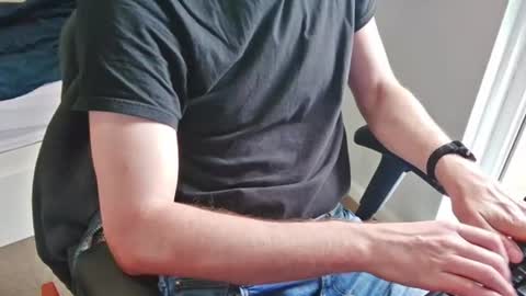 Snapshot of an4y8ot chatting on June 22, 8:44 am A online show from June 22, 8:44 am