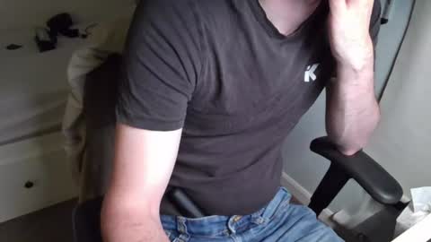 Snapshot of an4y8ot chatting on July 22, 9:39 pm A online show from July 22, 9:39 pm