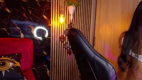 Snapshot of ana__grace chatting on March 21, 8:19 am Ana online show from March 21, 8:19 am