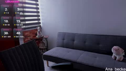 Ana online show from October 12, 8:19 pm