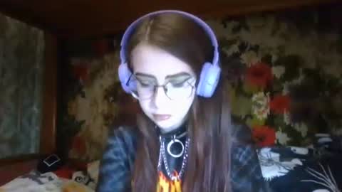 Snapshot of ana_dewitt chatting on December 21, 3:42 pm ana dewitt online show from December 21, 3:42 pm