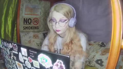 Snapshot of ana_dewitt chatting on February 8, 4:47 pm ana dewitt online show from February 8, 4:47 pm