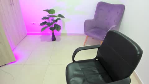 Snapshot of ana_diazz_ chatting on September 18, 10:45 pm Ana online show from September 18, 10:45 pm