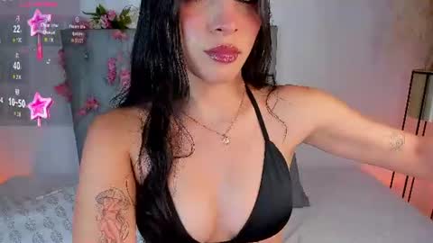 Snapshot of ana_grecco chatting on July 5, 8:38 pm ana_grecco online show from July 5, 8:38 pm