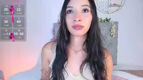 Snapshot of ana_grecco chatting on July 6, 9:28 pm ana_grecco online show from July 6, 9:28 pm