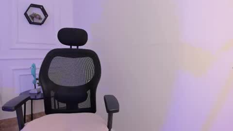 Ana online show from November 15, 9:21 pm