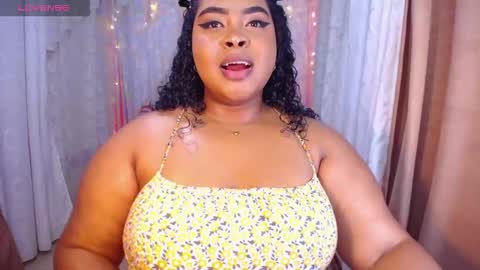 Ana online show from October 11, 11:36 pm