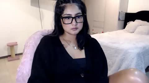 Ana Ricciardi online show from January 18, 2:37 am