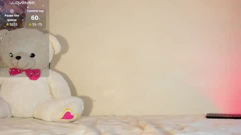 ana_sofia1_ online show from April 28, 3:22 am