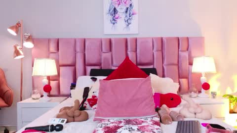 Snapshot of anaa_bellaa chatting on March 31, 12:27 pm anaa_bellaa online show from March 31, 12:27 pm