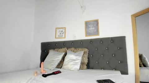 anaa_milf_ online show from September 16, 7:48 pm
