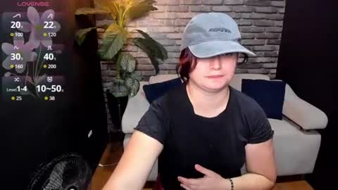Snapshot of anaa_rosee chatting on June 20, 12:52 pm Ana online show from June 20, 12:52 pm