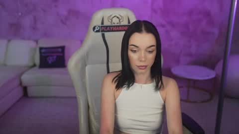 Snapshot of anabel054 chatting on May 17, 10:50 pm Anabel Kira Zlata Kira Elice Lana Dominika Sofy Kaila Bridget online show from May 17, 10:50 pm