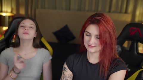 Sweet girls online show from January 31, 4:06 pm