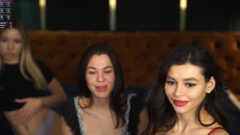 Sweet girls online show from February 7, 2:58 pm