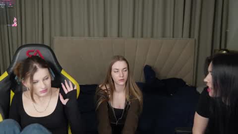 Sweet girls online show from February 28, 5:26 pm